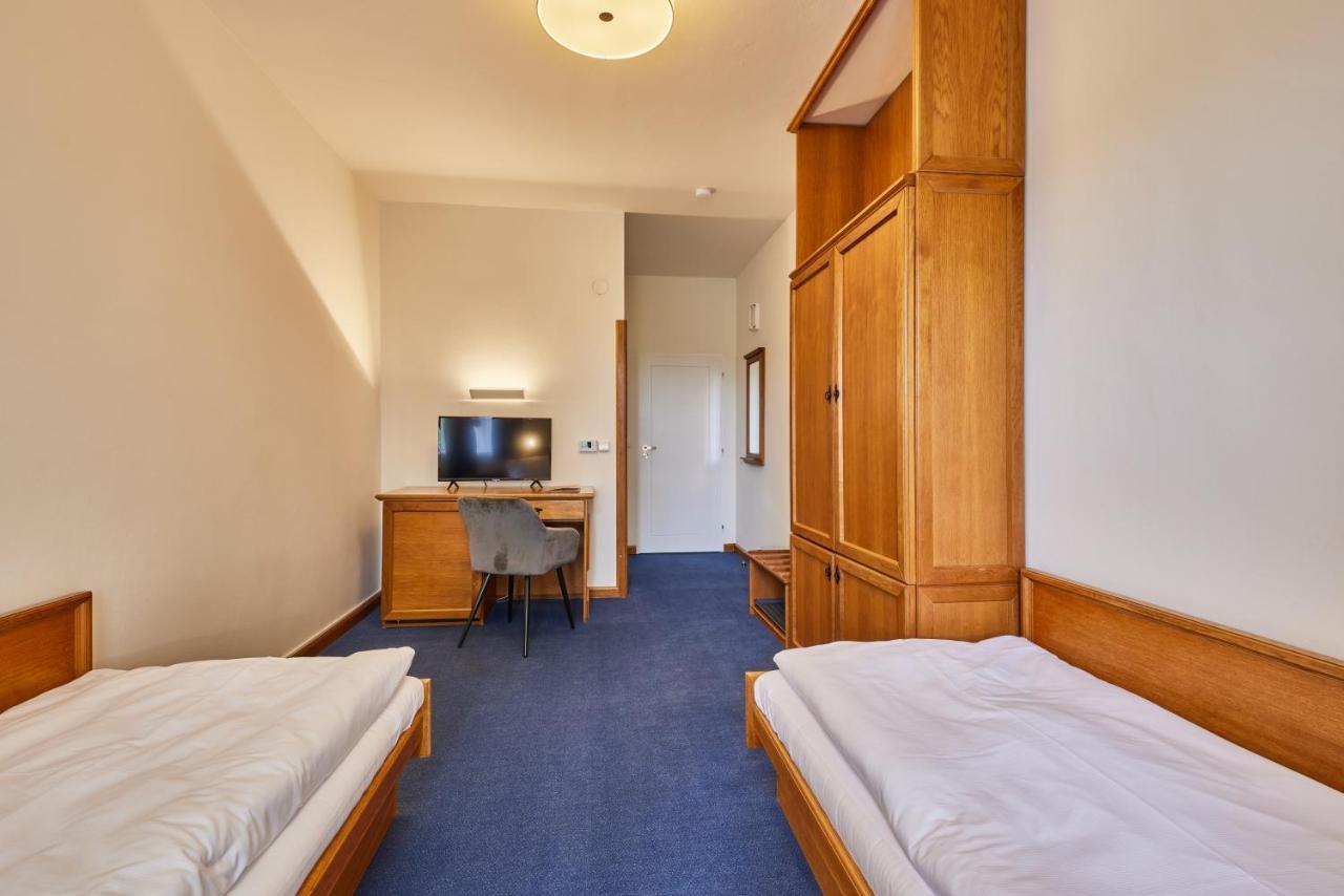 Hotel Auri Rudník Kültér fotó