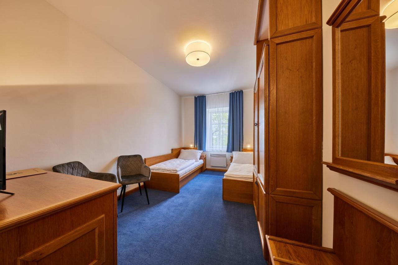 Hotel Auri Rudník Kültér fotó